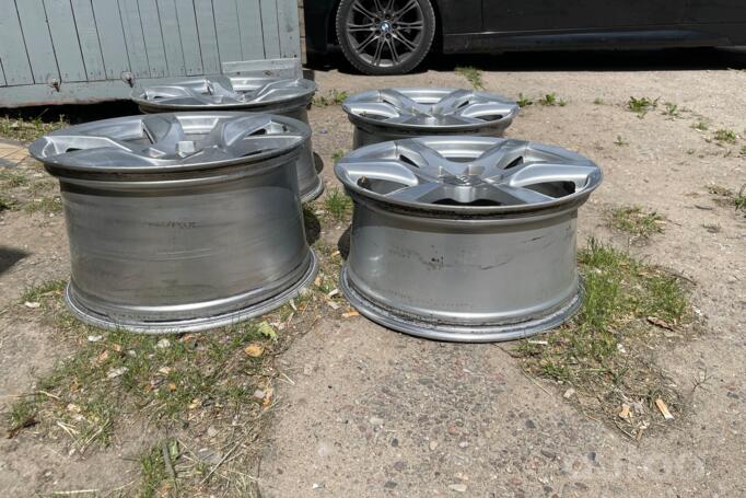 Audi, Легкого сплава