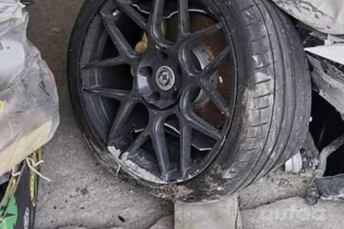 BMW, light alloy
