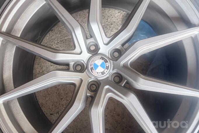 BMW, light alloy