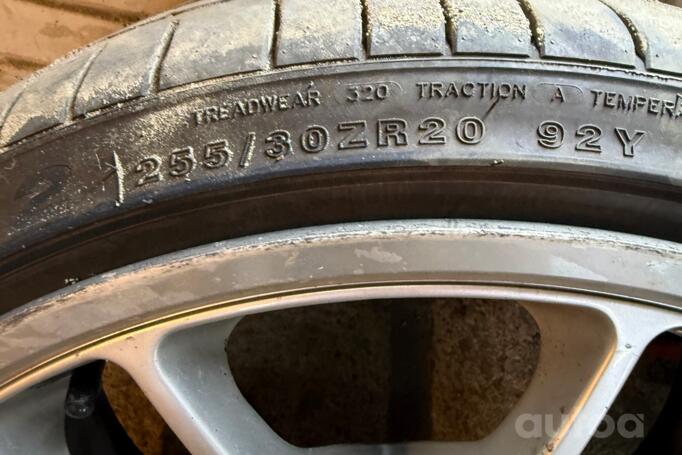 Breyton race gts, aliaj ușor
