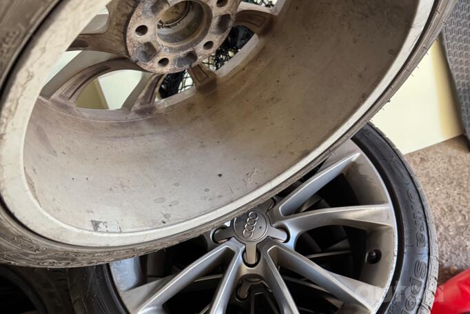 Audi, light alloy