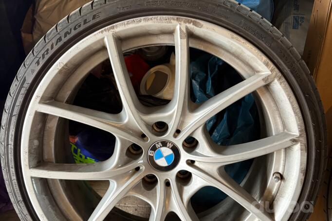 Bmw, light alloy