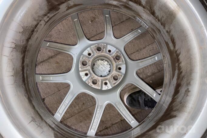 Bmw, light alloy