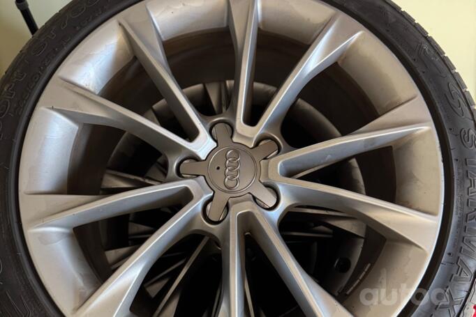 Audi, aliaj ușor