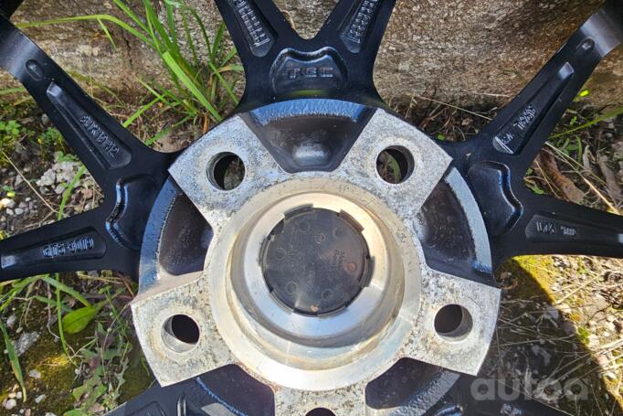 Platin, light alloy