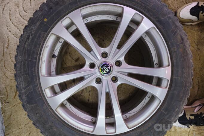Toyota/aftermarketai, light alloy