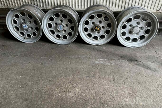 Bmw, light alloy
