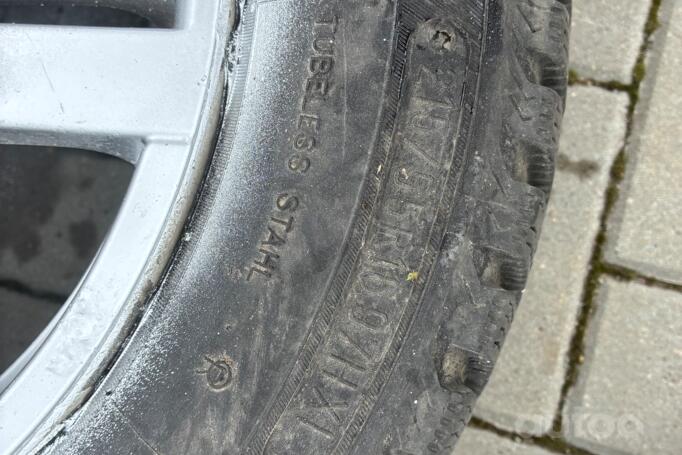 Audi, aliaj ușor