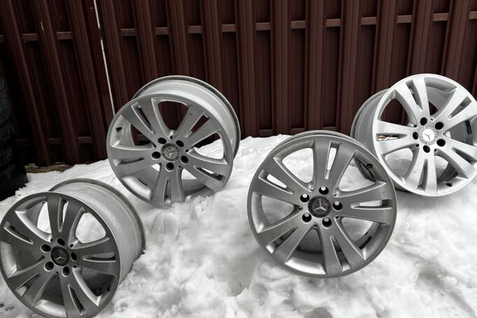 Mercedes, light alloy