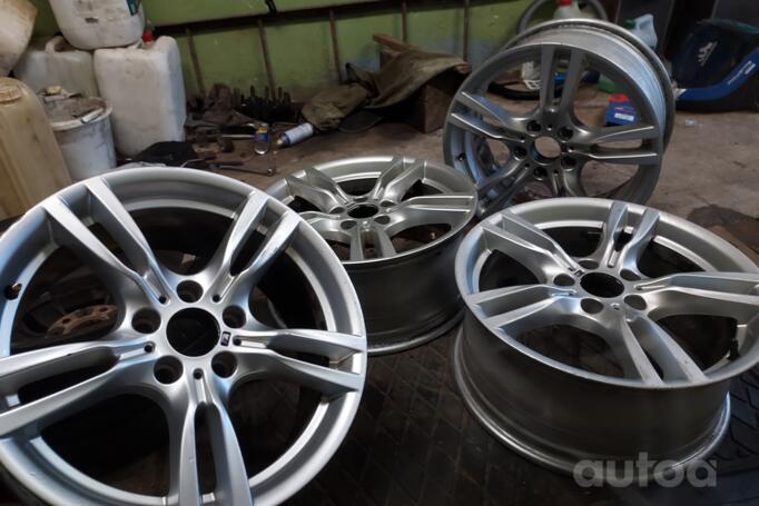 Bmw, light alloy