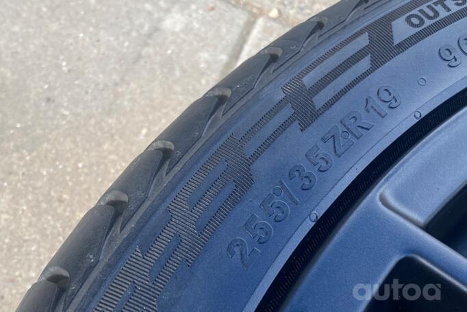 Audi, light alloy