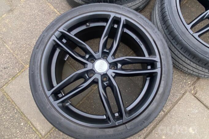 Audi, light alloy
