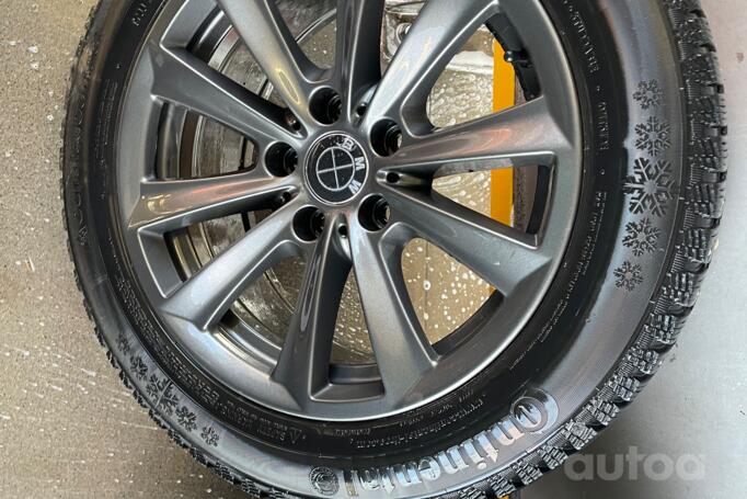 Bmw, light alloy
