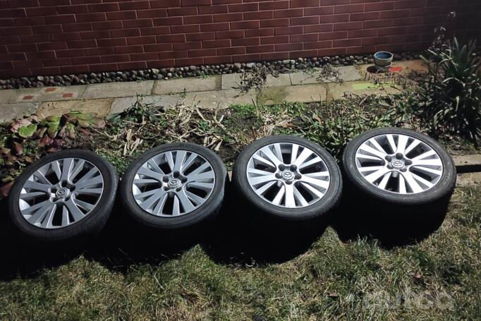 Mazda, light alloy