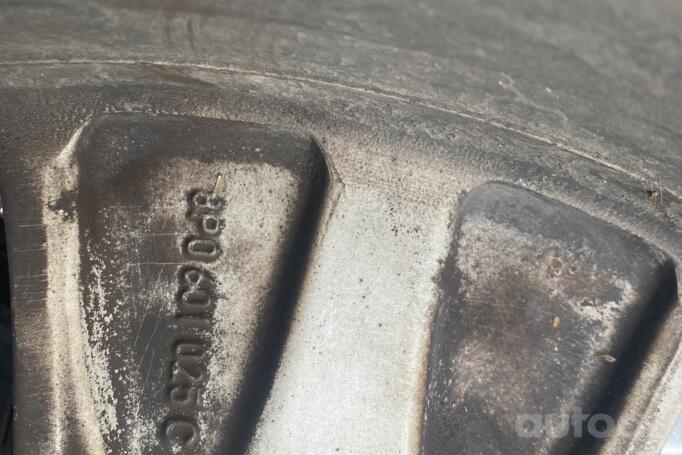 Audi orginalus ratlankiai, light alloy