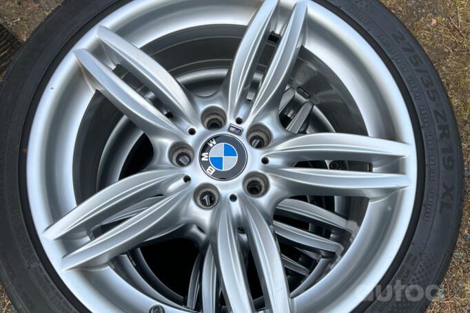 Bmw, light alloy