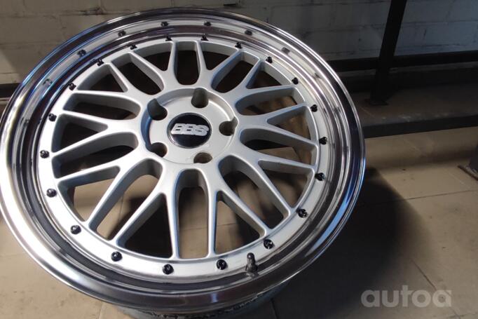 Bmw, light alloy