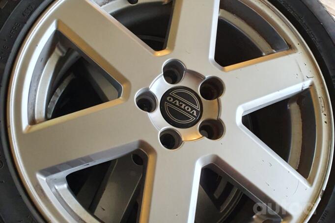 Volvo, light alloy