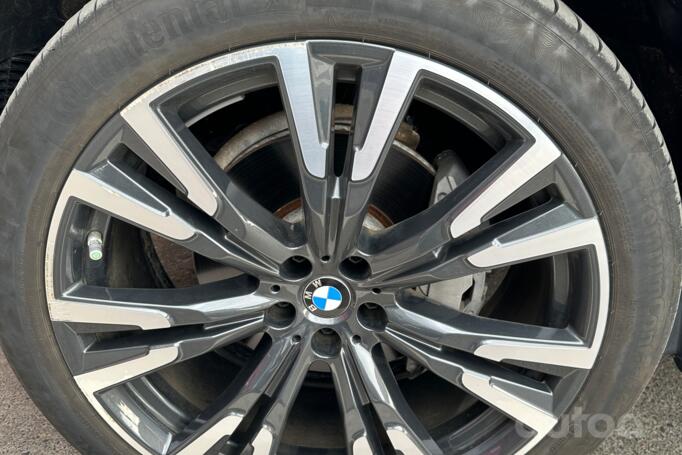 BMW, light alloy