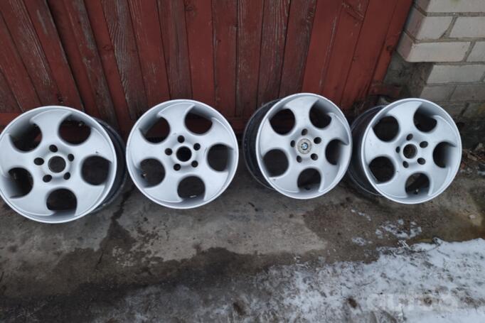 Bmw, light alloy