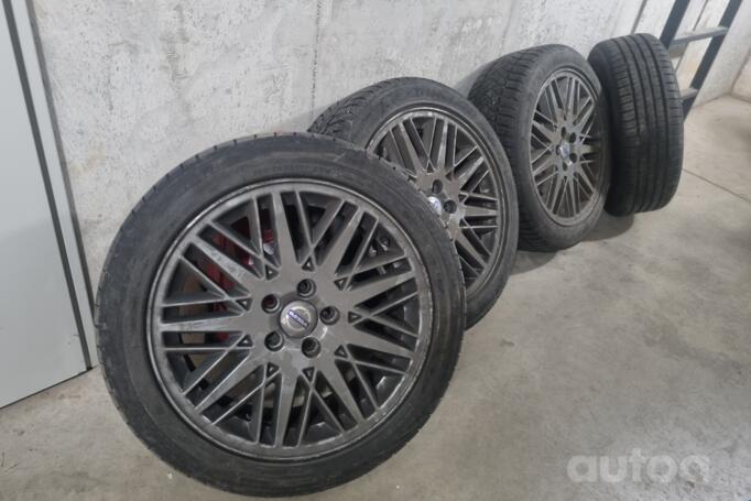 Volvo, light alloy