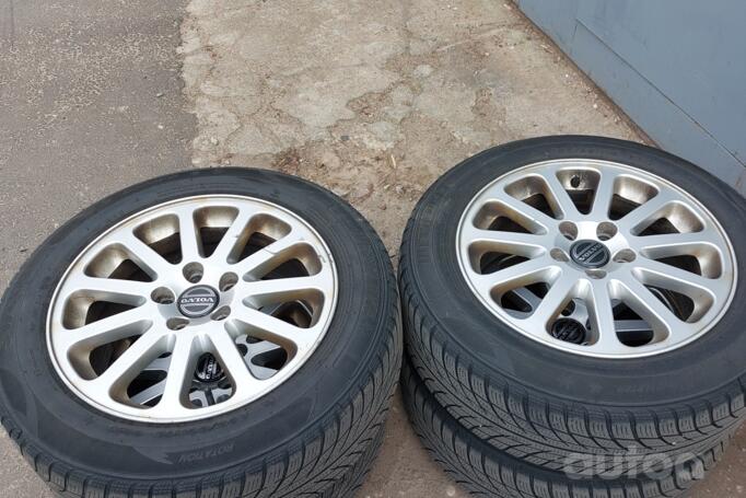 Volvo, light alloy