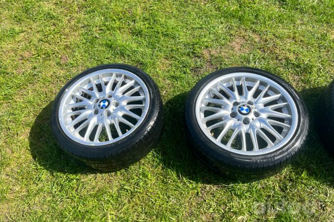 Bmw, light alloy