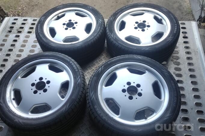 Intra, light alloy