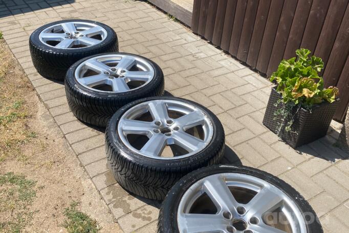 Audi, light alloy