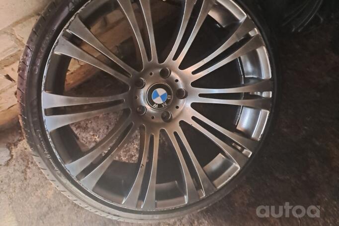 Bmw, light alloy