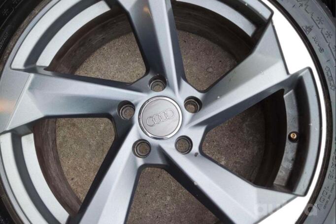Audi, light alloy