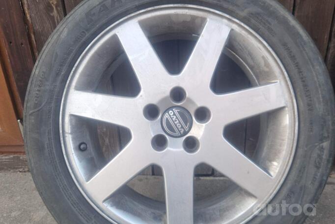 Volvo, light alloy