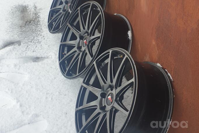 Japan Racing JR11, light alloy