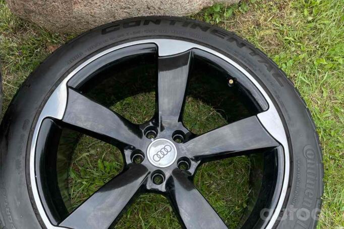 Audi, light alloy
