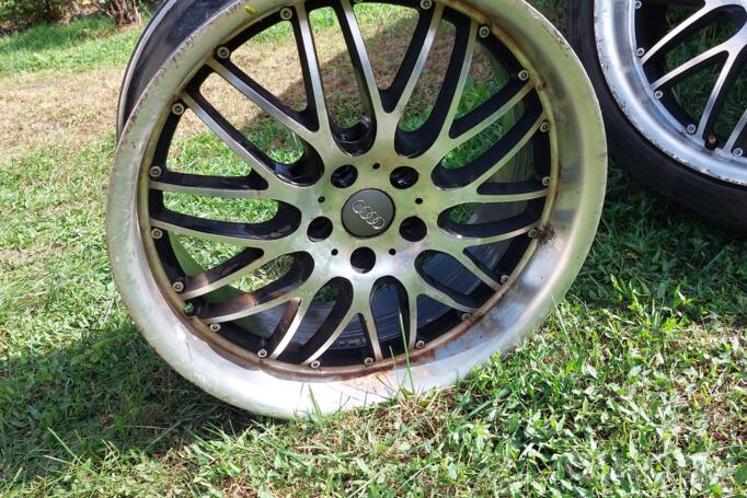 Audi, light alloy