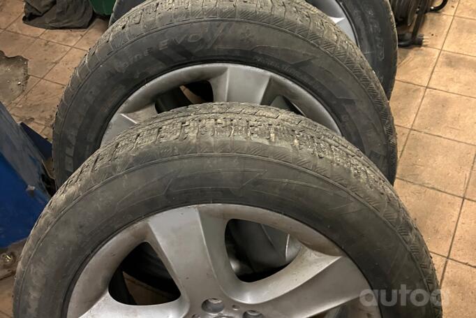 Bmw, light alloy