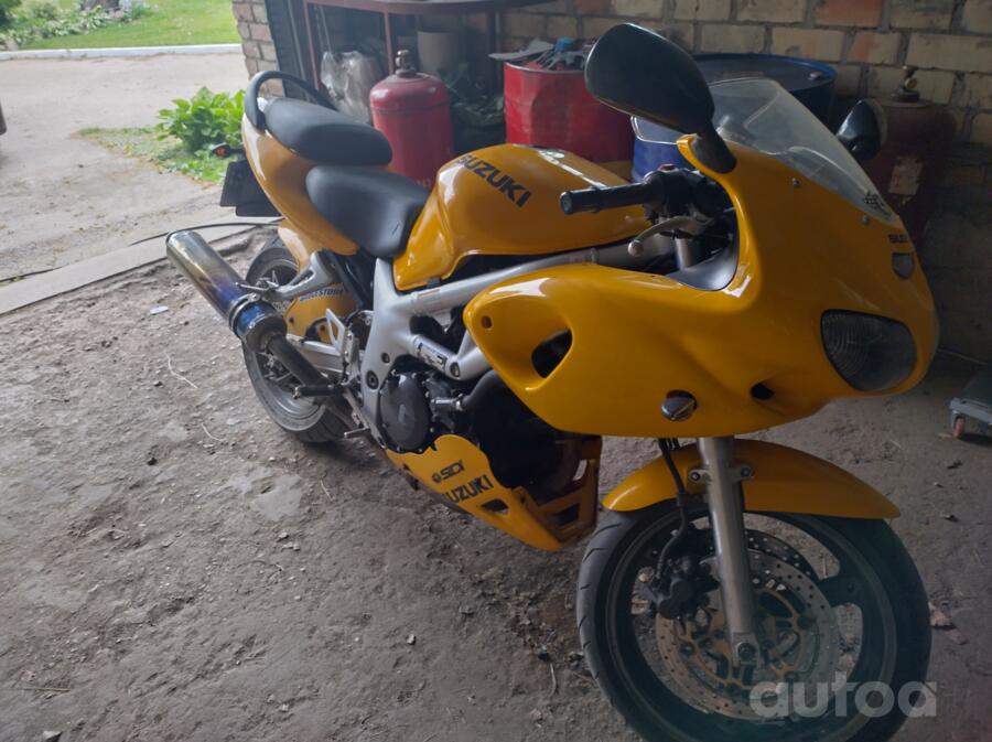 Suzuki SV