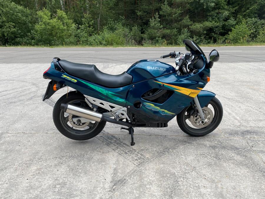 Suzuki GSX-F