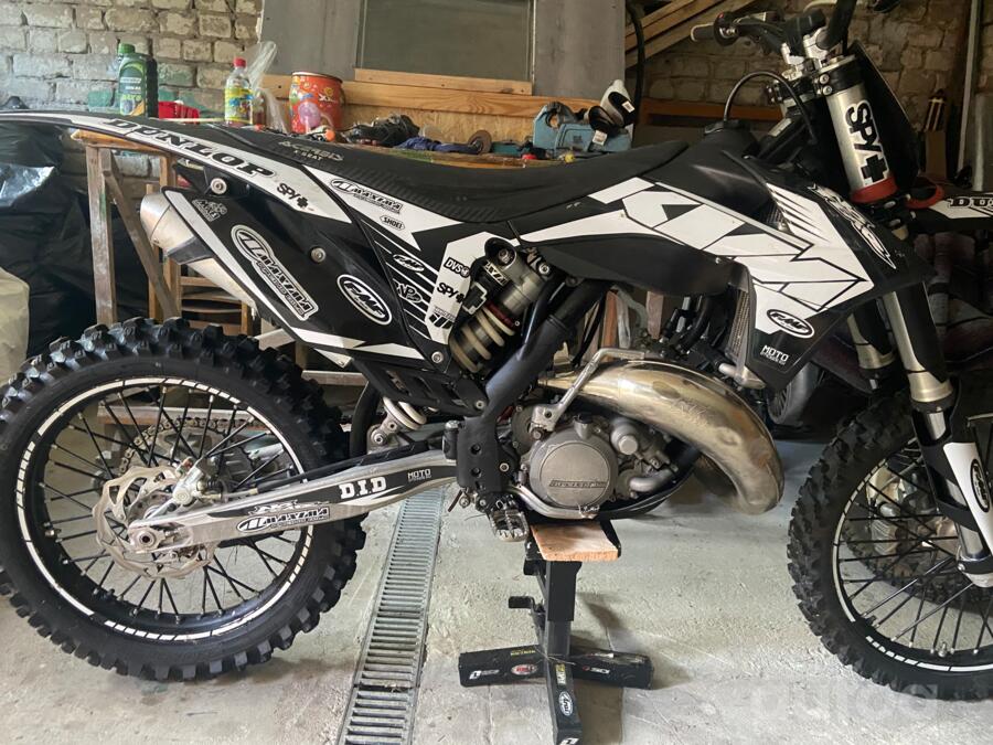 KTM 125