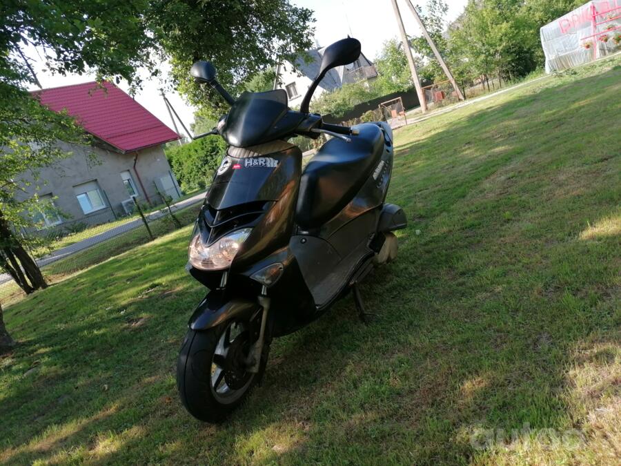 Aprilia Leonardo