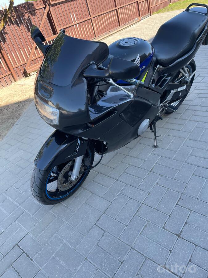 Honda CBR