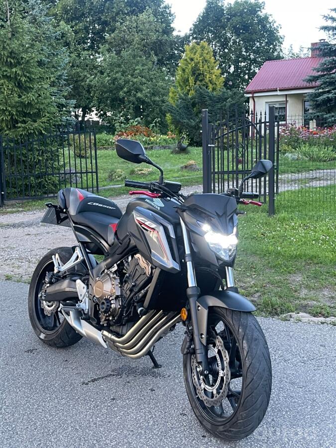 Honda CB