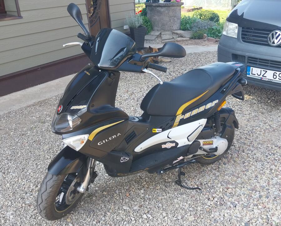 Gilera Runner