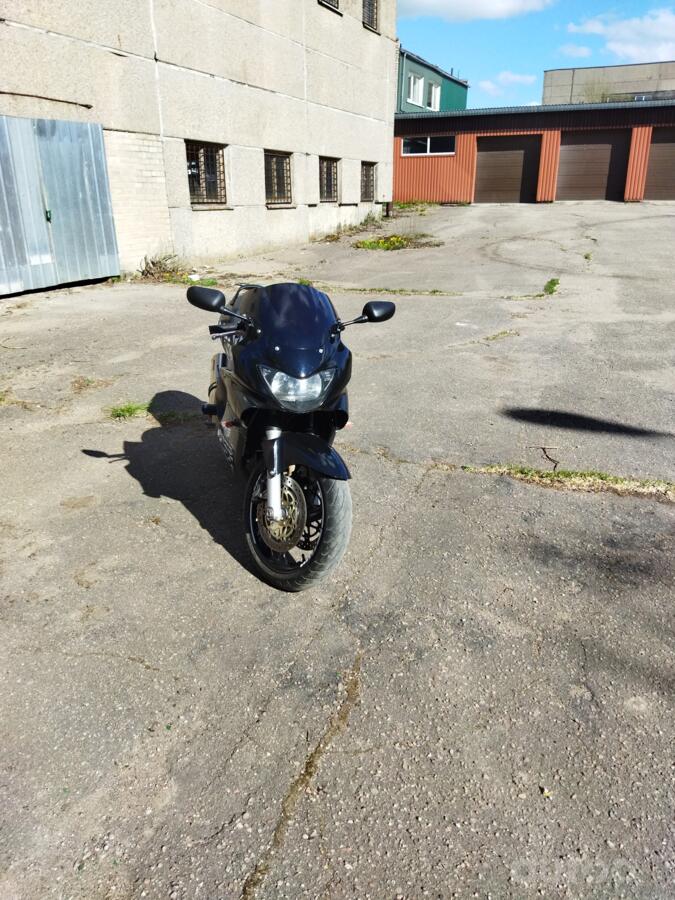 Honda CBR