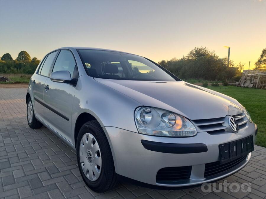 Volkswagen Golf 5 generation Hatchback 5-doors