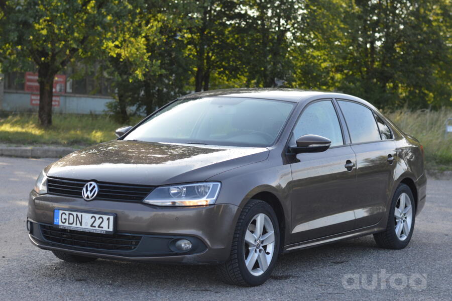 Volkswagen Jetta 6 generation Sedan