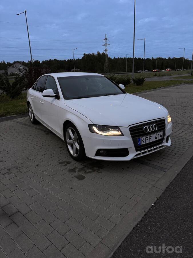 Audi A4 B8/8K Sedan 4-doors