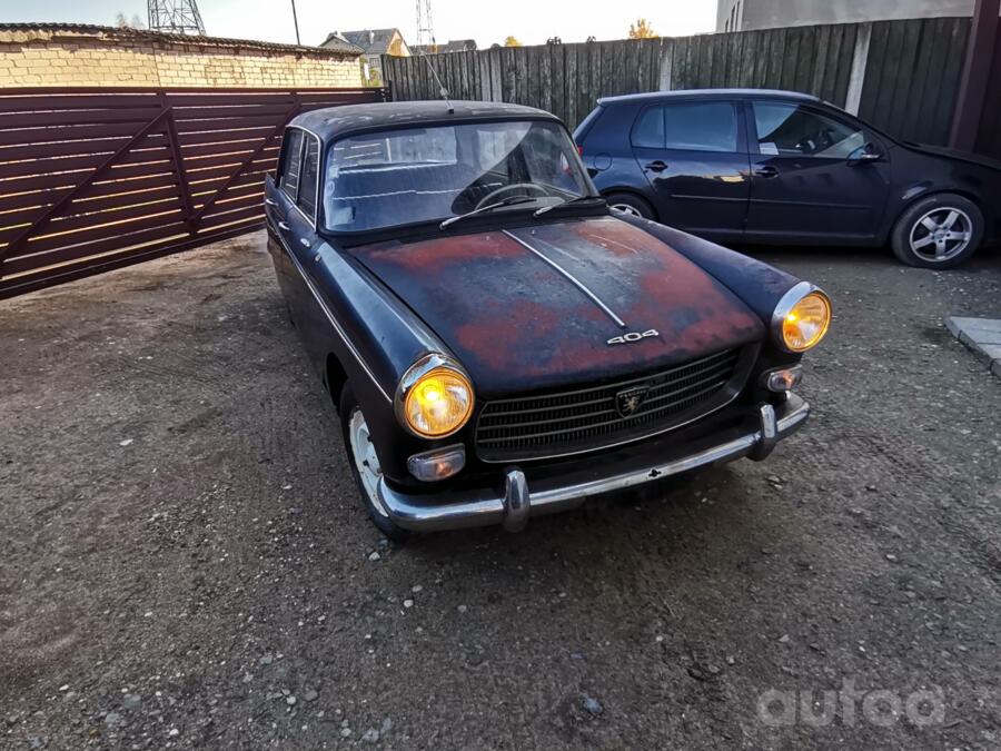 Peugeot 404 1 generation