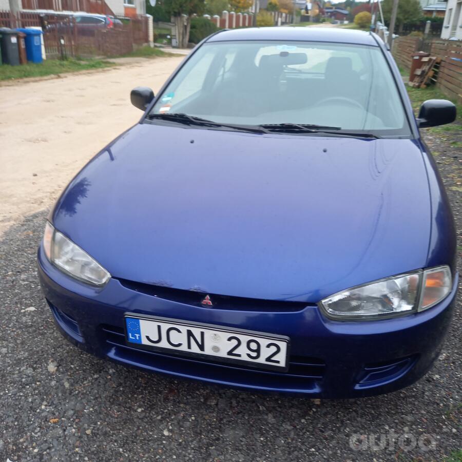 Mitsubishi Colt 5 generation