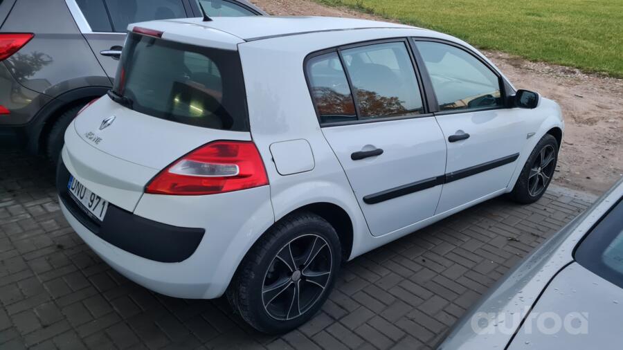 Renault Megane 2 generation [restyling] Hatchback 5-doors